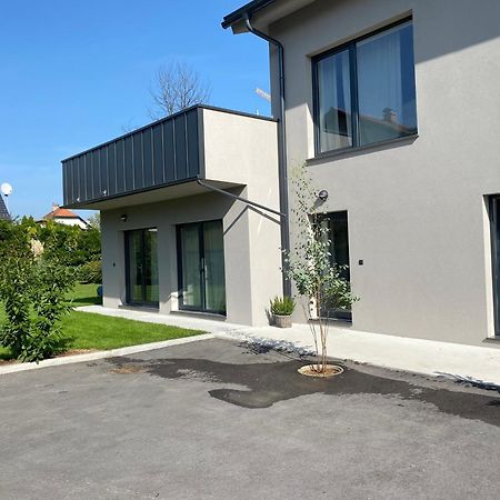 Apartments Lily Ljubljana Extérieur photo
