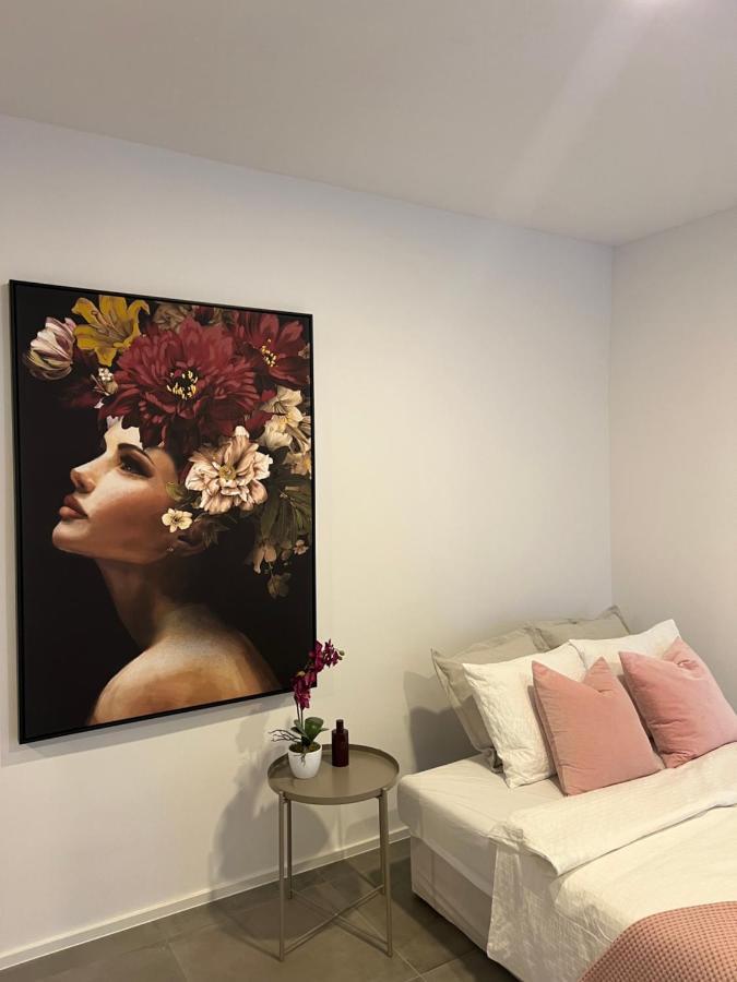 Apartments Lily Ljubljana Extérieur photo