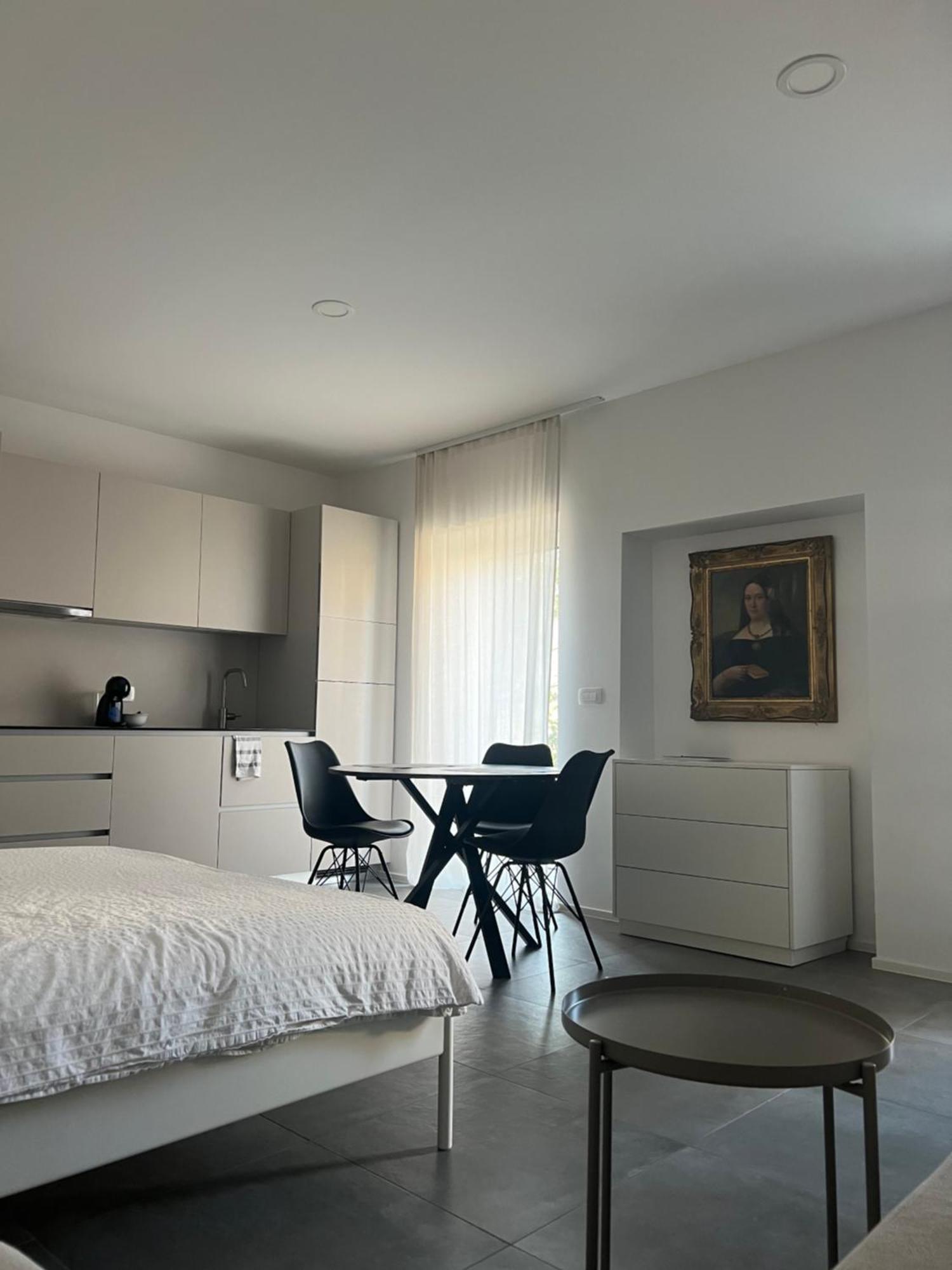 Apartments Lily Ljubljana Extérieur photo